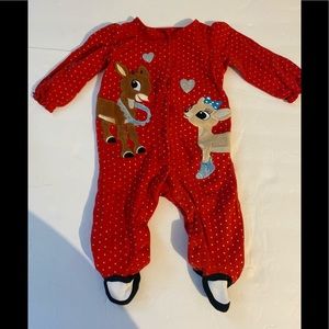 EUC Rudolph the Red Nosed Reindeer red snap front sleeper 6M (12.5-16.5 lbs).